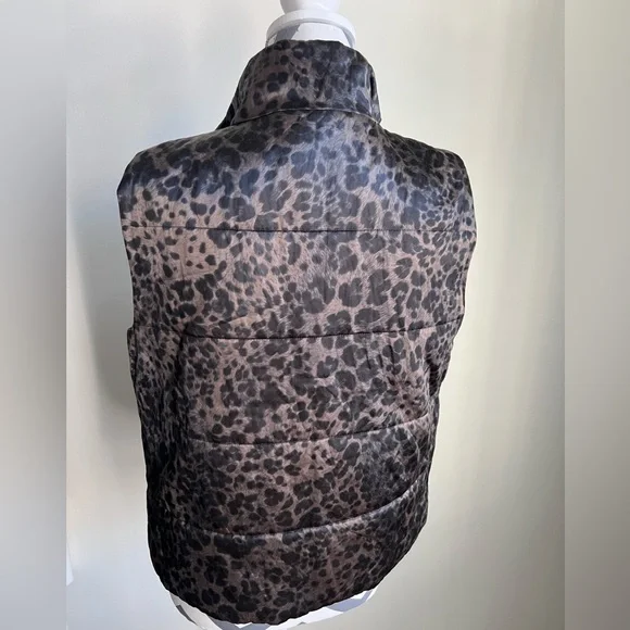 Kenneth Cole Leopard Vest - Size Small - Picture 3 of 5